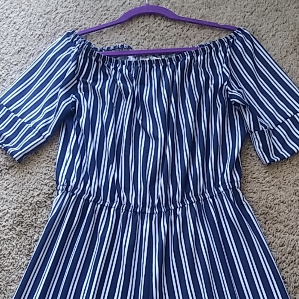 Stripe jumpsuit - Picture 2 of 4